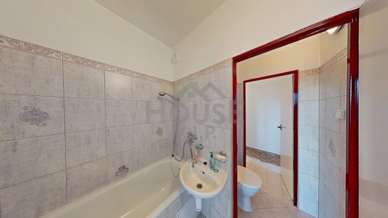 12279-Bitovska-08122025_121050