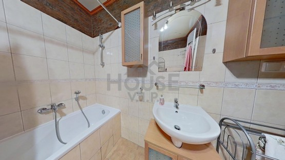 ID00967-Vysocanska-09162025_143958