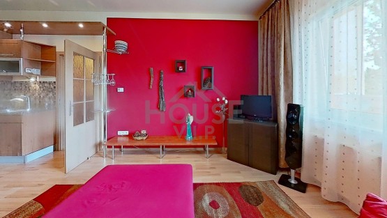 48487-Vysocanska-Living-Room