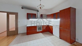 9-Jerabinova-Kitchen-Defurnished 1