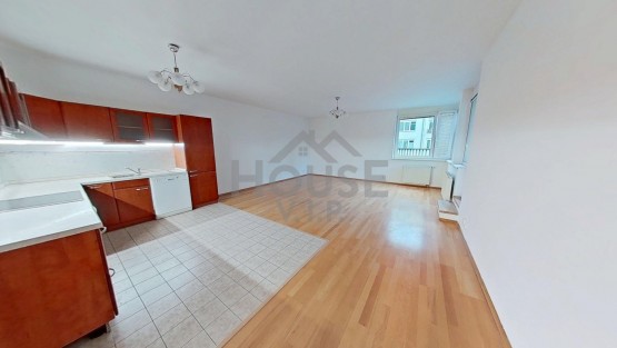 9-Jerabinova-09282025_153556