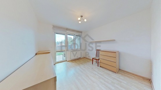 Brandyska-314-10142025_200757