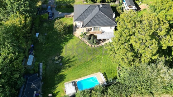 dji_fly_20250918_155122_380_1758204497878_photo