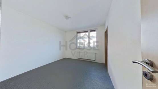 12082025_144922_defurnished