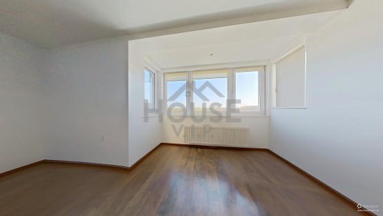 12082025_144745_defurnished