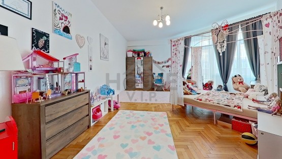Bedroom (8)