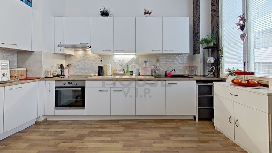 Kitchen (8)