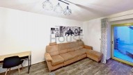 12424-Kynskeho-Living-Room 1