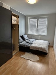 dc1a1284-1ffd-43cc-a558-01d69cd3d6fa