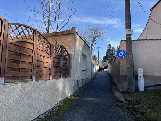 ad9ee0d2-ad09-42e9-861a-b8d6b1a525d5