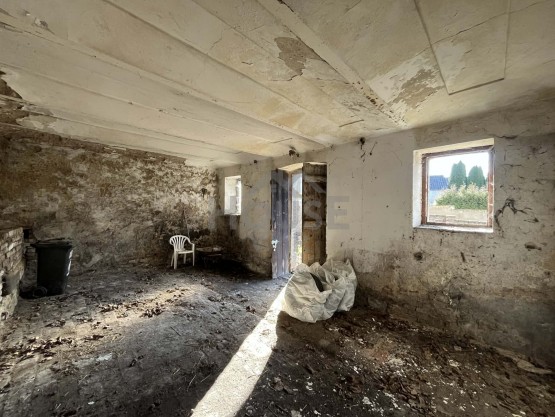 f408a30d-669c-46f5-bf35-db10455e637d