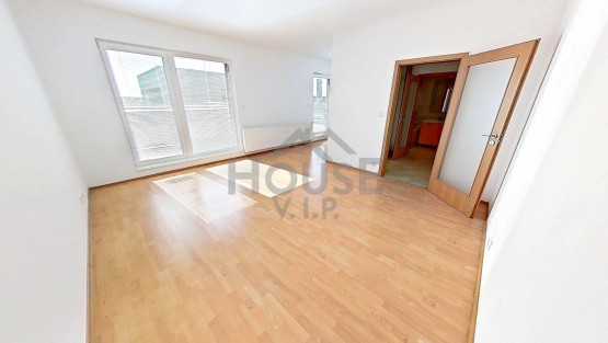 ID01474-Pecarkova-Praha-Pitkovice-04282026_111831