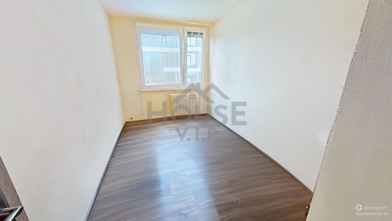 ID02020-Katovicka-Praha-8-Bohnice-08172026_181149_defurnished