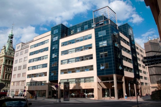 BURZOVNI_PALAC_exterier