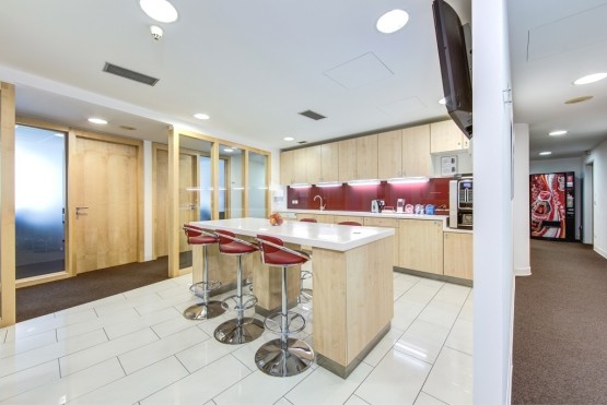 BURZOVNI PALAC_kuchynka