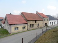 prodej-zemedelske-usedlosti-v-obci-vykan-34-b7107a