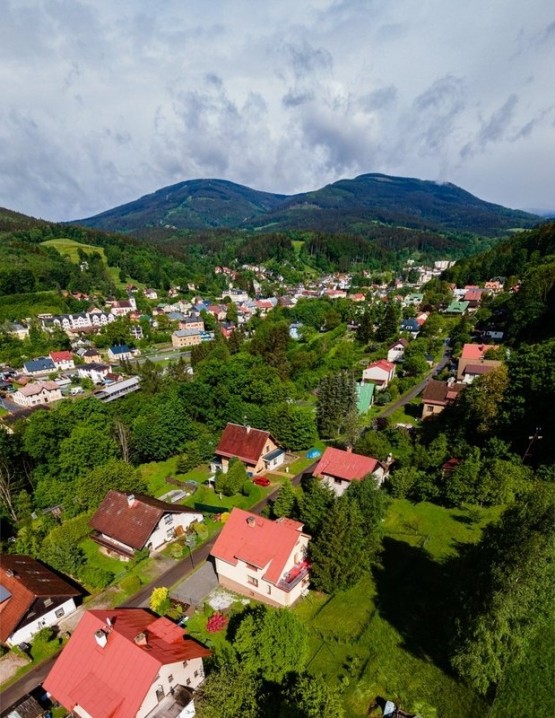 800x800-k38d2-8729b-prodej-rodinneho-domu-246-m2-pozemek-780-m2-dji-0235-pano-ab5710a91f-1551462124