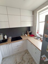 21caec619f9a68765db41bfd0807b6bb19923